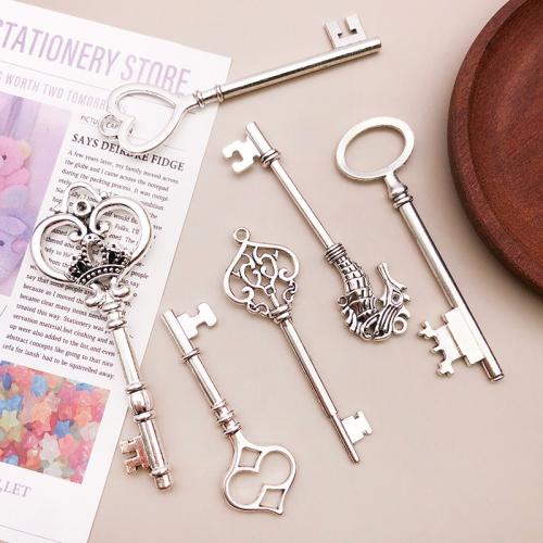 Zinc Alloy Key Pendants plated DIY Sold By Bag