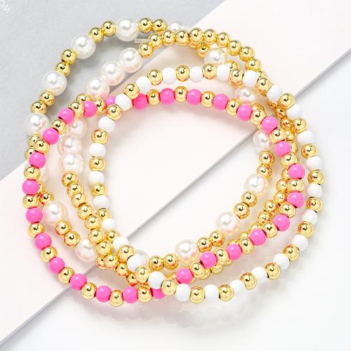 Pulseras de latón, metal, con Seedbead & Perlas plásticas, chapado en color dorado, diferentes estilos para la opción & para mujer, más colores para la opción, libre de níquel, plomo & cadmio, Vendido por UD