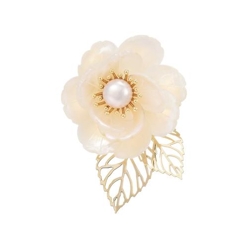 Broche cristal, laiton, avec coquille & perle d'eau douce cultivée, Placage, bijoux de mode & pour femme, doré, 45x30mm, Vendu par PC