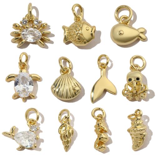 Cubic Zirconia (CZ) Messing Vedhæng, med Cubic Zirconia, guldfarve belagt, Anden figur til valg & du kan DIY, flere farver til valg, nikkel, bly & cadmium fri, 3pc'er/Bag, Solgt af Bag