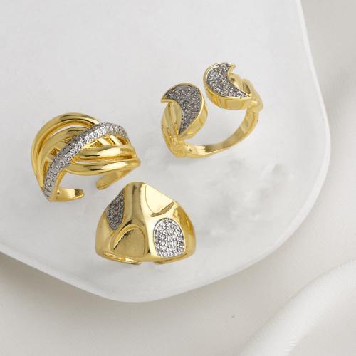 Cubique anneau en laiton Circonia Micro Pave, Placage de couleur d'or, bijoux de mode & modèles différents pour le choix & pavé de micro zircon, doré, protéger l'environnement, sans nickel, plomb et cadmium, The inner diameter of the ring is 1.7cm, Vendu par PC