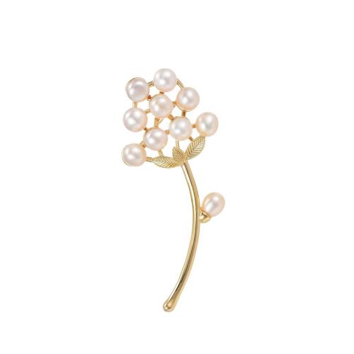 Freshwater Pearl Brooch Brass with Freshwater Pearl fashion jewelry & for woman golden Sold By PC