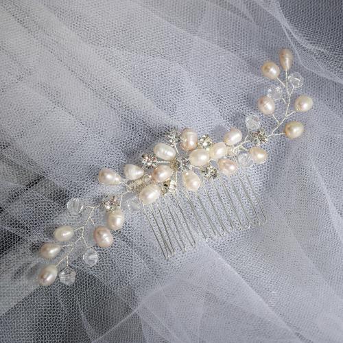 Decorative Hair Combs Freshwater Pearl with brass wire & Crystal handmade fashion jewelry & for woman & with rhinestone silver color Sold By PC