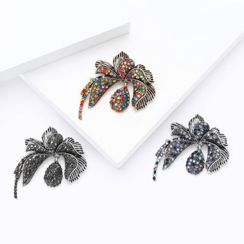 Zinc Alloy Brocher, Flower, forgyldt, for kvinde & med rhinestone, flere farver til valg, nikkel, bly & cadmium fri, Solgt af PC