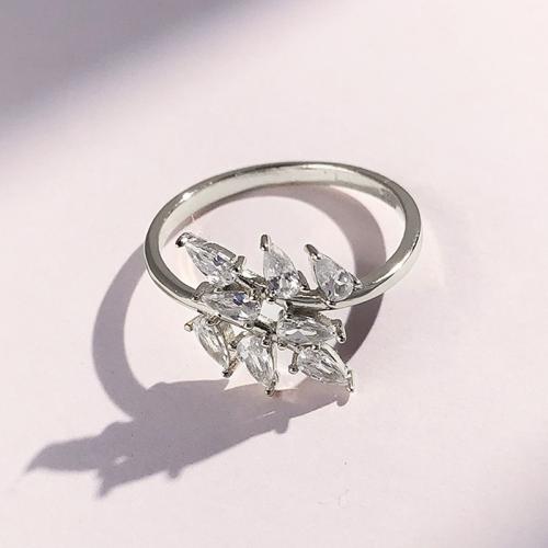 Cubic Zircon Brass Finger Ring with Cubic Zirconia Leaf plated fashion jewelry & for woman Sold By PC