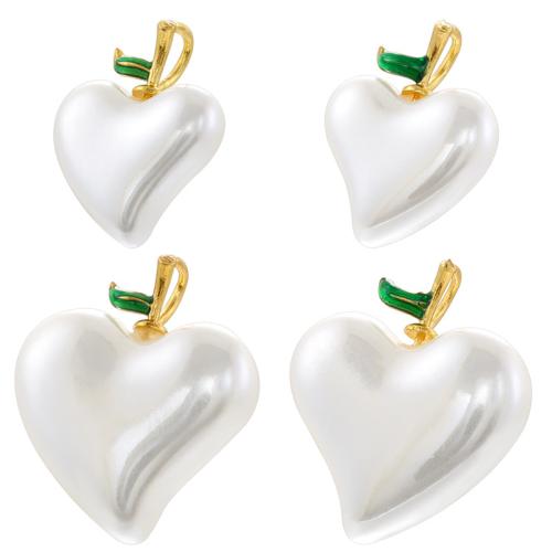 Colgantes de Metal en Forma Corazón, con Shell Pearl, chapado, Bricolaje & diverso tamaño para la opción, dorado, Vendido por UD