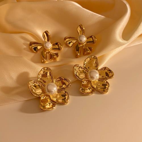 Stainless Steel Stud Earrings 304 Stainless Steel with Plastic Pearl Flower plated fashion jewelry Sold By Pair