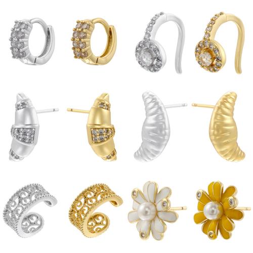 Ciúbach Zirconia Micrimhilseogra réiteodh Earring Prás, plátáilte, stíleanna éagsúla do rogha & micrea réiteach zirconia ciúbach & do bhean, dathanna níos mó le haghaidh rogha, Díolta De réir Péire