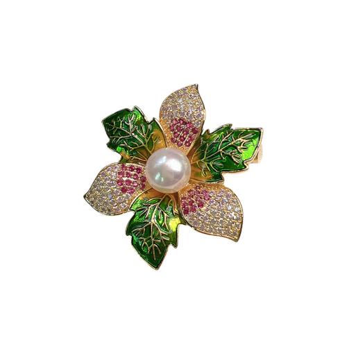 Plastic broche de pérolas, liga de zinco, with Concha de resina, Flor, cromado de cor dourada, para mulher & esmalte & com strass, 40mm, vendido por PC