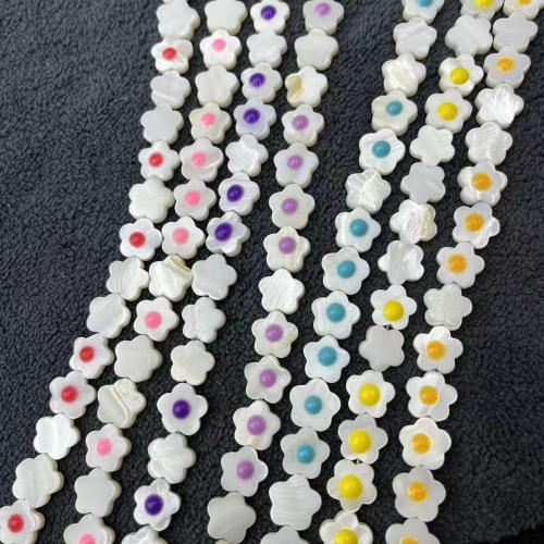 Abalorios de Nácar Natural de Agua Dulce, Concha de agua dulce, Flor, Bricolaje & esmalte, más colores para la opción, 10mm, aproximado 38PCs/Sarta, Vendido por Sarta