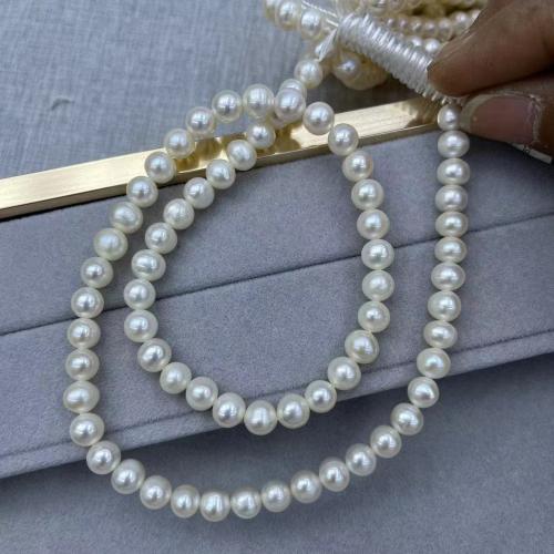 Prirodni slatkovodni biser labav nakit, Slatkovodni Pearl, Lagano okruglo, možete DIY, bijel, about:7-8mm, Približno 60računala/Strand, Prodano By Strand