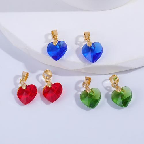 Pendentifs coeur en laiton, avec verre, Placage de couleur d'or, DIY, plus de couleurs à choisir, protéger l'environnement, sans nickel, plomb et cadmium, Vendu par PC