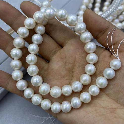 Perles de nacre rondes de culture d'eau douce, perle d'eau douce cultivée, Légèrement rond, DIY, blanc, about:10-11mm, Environ 41PC/brin, Vendu par brin