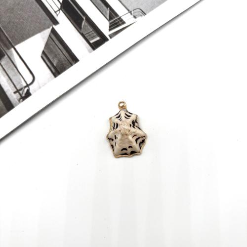 Natural Trumpet Shell Pendants with Brass irregular gold color plated DIY .2-1.8cm Sold By PC