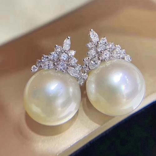 Ciúbach Zirconia Micrimhilseogra réiteodh Earring Prás, le Pearl Plaisteacha, plátáilte, jewelry faisin & micrea réiteach zirconia ciúbach & do bhean, Díolta De réir Péire