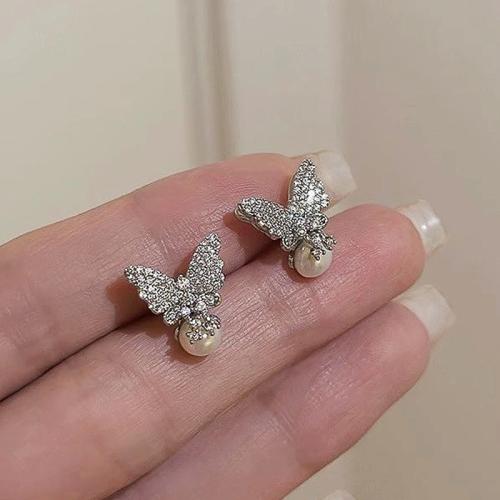 Cubic Zirconia Micro Pave Latão Brinco, cobre, with Concha de resina, Borboleta, banhado, joias de moda & micro pavimento em zircônia cúbica & para mulher, vendido por par