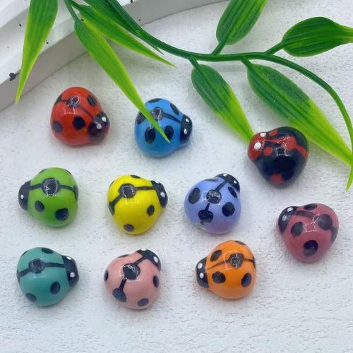 Abalorios de Porcelana, Mariquita, dibujo de la mano, Bricolaje, más colores para la opción, 14.50x14x10mm, aproximado 100PCs/Bolsa, Vendido por Bolsa