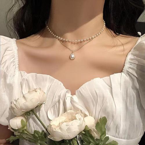 Plastic Pearl Necklace Zinc Alloy with Plastic Pearl Vacuum Ion Plating for woman Length 40 cm Sold By PC