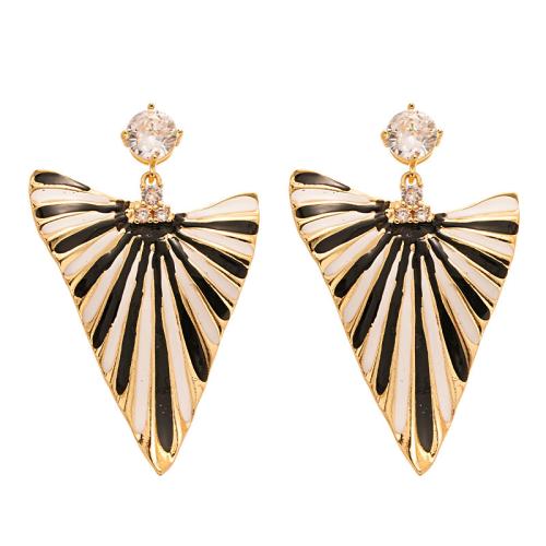 Zircon cubique ( CZ ) Boucles d'oreilles pendantes, laiton, avec zircon cubique, triangle, bijoux de mode & pour femme & émail, doré, 51x33mm, Vendu par paire