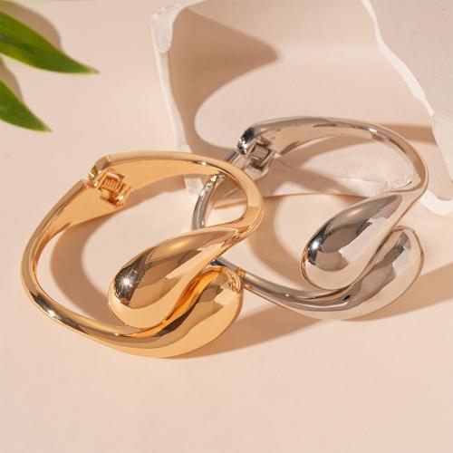 Zinc Alloy Cuff Bangle, forgyldt, mode smykker & for kvinde, flere farver til valg, 63x68mm, Solgt af PC