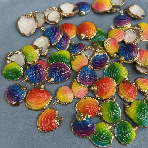 Pendentifs coquillage, coquille, coquille, Placage de couleur d'or, DIY, plus de couleurs à choisir, about:18-25MM, 10PC/sac, Vendu par sac