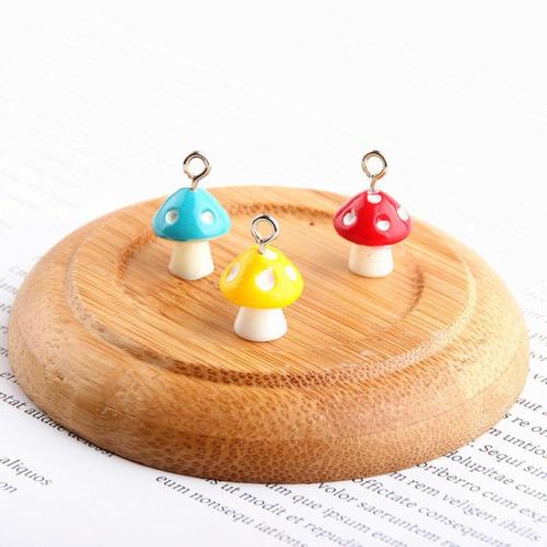 Resin Pendant mushroom random style & DIY mixed colors Sold By PC