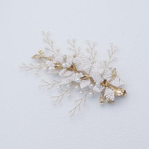 Bridal Hair Pins Zinc Alloy with Seedbead & brass wire & Plastic Pearl handmade fashion jewelry & for woman golden Sold By PC