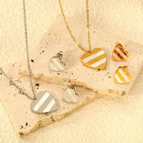 Set di gioielli in acciaio inossidabile smaltato, Orecchino a bottone & Collana, 304 acciaio inox, with bianco conchiglia, Cuore, placcato, 2 pezzi & gioielli di moda & per la donna, nessuno, Venduto da set
