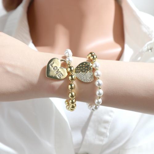 Цирконий Micro Pave латунь Браслет, Латунь, с Shell Pearl & кубический цирконий & эластичная нить, Сердце, плакирован золотом, Женский, не содержит никель, свинец, длина 16-17 см, продается PC