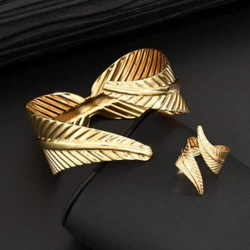 Zink Alloy Jewelry Sets, bangleskjorta & finger ring, Leaf, plated, 2 stycken & mode smycken & för kvinna, gyllene, Säljs av Ställ