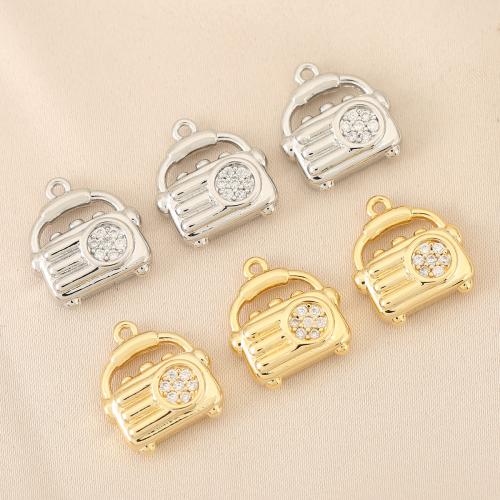 Terningformet Zirkon Micro Pave Messing vedhæng, forgyldt, du kan DIY & Micro Pave cubic zirconia, flere farver til valg, nikkel, bly & cadmium fri, 10pc'er/Bag, Solgt af Bag