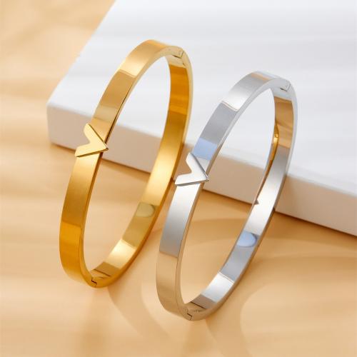 Nerūdijančio plieno Bangle, 304 Nerūdijantis plienas, padengtą, Bižuterijos & moters, daugiau spalvų pasirinkimas, Inner diameter: 50x60mm., Pardavė PC