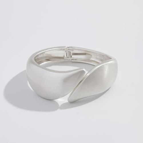 alliage de zinc bracelet manchette, Placage, bijoux de mode & styles différents pour le choix & pour femme, plus de couleurs à choisir, Vendu par PC