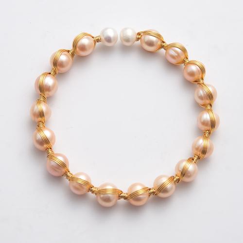 perle d'eau douce cultivée bracelet manchette, avec Alliage, Rond, Placage de couleur d'or, bijoux de mode, rose, Diamètre intérieur:Environ 60mm, Vendu par PC
