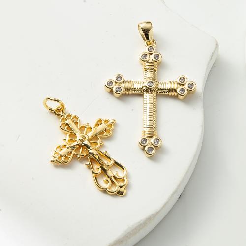 Cubique Pendentif en laiton zircon pavent, Placage, bijoux de mode & pavé de micro zircon, doré, protéger l'environnement, sans nickel, plomb et cadmium, 20.36x2.60x33.25mm, Vendu par PC