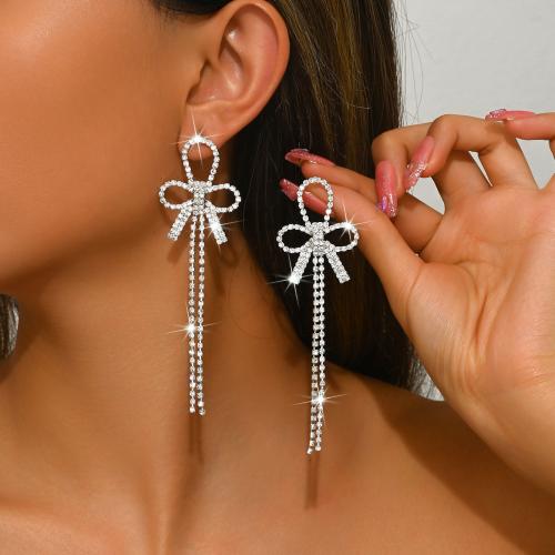 Messing Tassel Earring, Bowknot, sølvfarvet forgyldt, for kvinde & med rhinestone, 30x100mm, Solgt af par