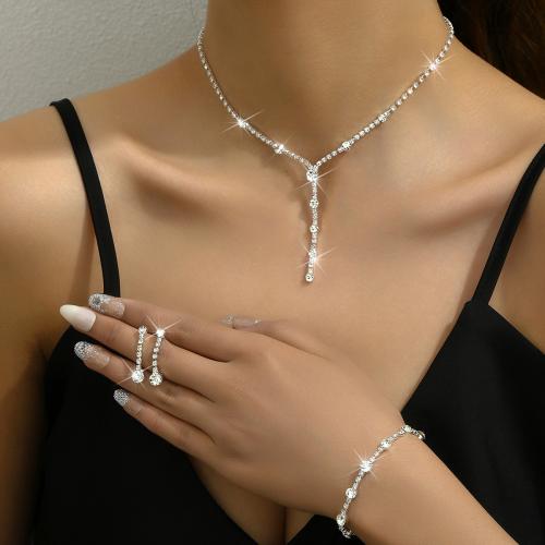 Sinc Alloy Socraigh Jewelry, bracelet & earring & muince, plátáilte, trí phíosa & do bhean & le rhinestone, dathanna níos mó le haghaidh rogha, Díolta De réir Socraigh