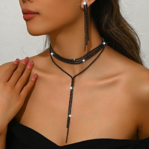 Sárgaréz Jewelry Set, fülbevaló & nyaklánc, bojt, galvanizált, 2 darab & a nő & strasszos, több színt a választás, Által értékesített Set