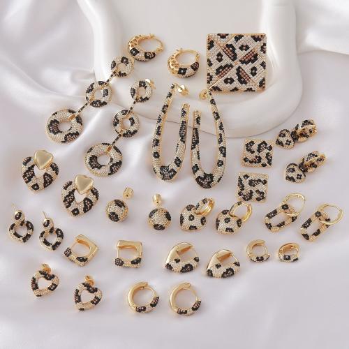 Cubic Zirconia Micro Pave Brass Earring gold color plated & micro pave cubic zirconia & for woman Sold By Pair
