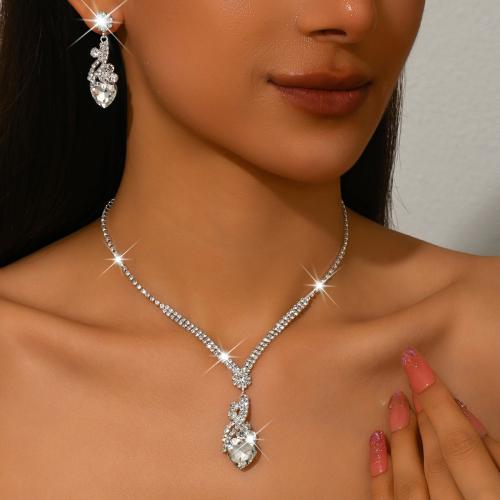 Cink Alloy Nakit Set, naušnica & ogrlica, s Kristal, srebrne boje pozlaćen, 2 komada & za žene & s Rhinestone, više boja za izbor, Prodano By Set
