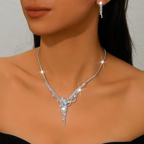 ottone set di gioielli fashion, orecchino & Collana, with cristallo, placcato color argento, 2 pezzi & per la donna & con strass, nessuno, Venduto da set