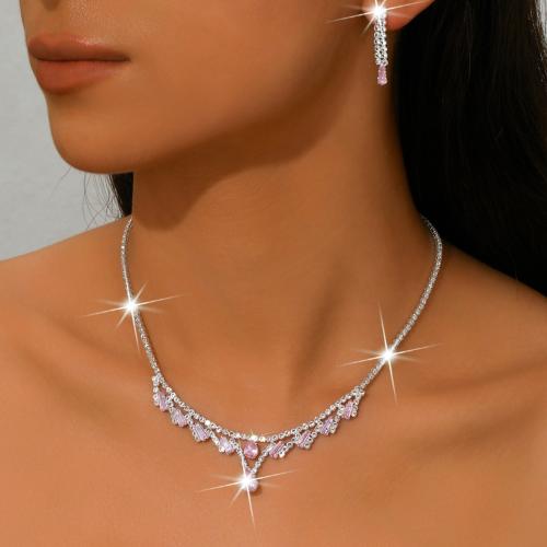 laiton parure de bijoux, avec cristal, Placage de couleur argentée, 2 pièces & pour femme & avec strass, plus de couleurs à choisir, Vendu par fixé