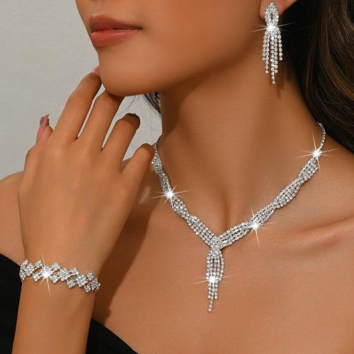 Sárgaréz Jewelry Set, galvanizált, különböző stílusokat a választás & a nő & strasszos, Által értékesített Set