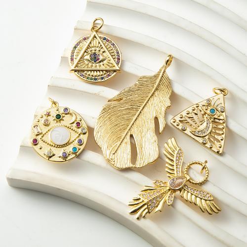 Cubique Pendentif en laiton zircon pavent, Placage, bijoux de mode & pavé de micro zircon, plus de couleurs à choisir, protéger l'environnement, sans nickel, plomb et cadmium, 30.80x2.90x34.50mm, Vendu par PC