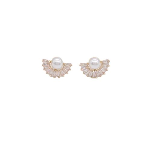 Brass Stud Earring with Plastic Pearl Geometrical Pattern gold color plated micro pave cubic zirconia & for woman Sold By Pair