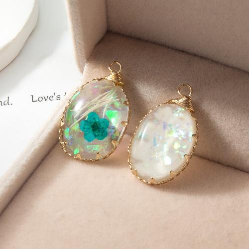 Resin Pendant with Dried Flower & Brass plated DIY Sold By PC