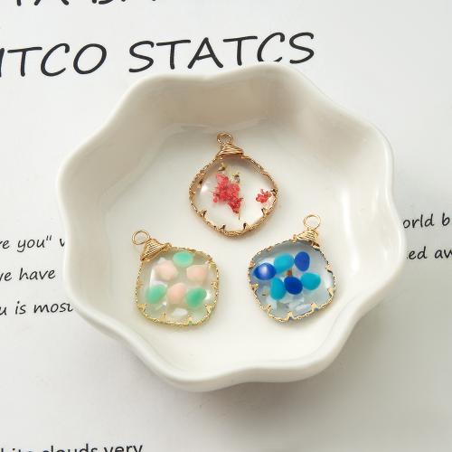 Resin Pendant with Dried Flower & Brass plated DIY Sold By PC