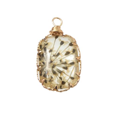 Resin Pendant with Dried Flower & Brass plated DIY Sold By PC