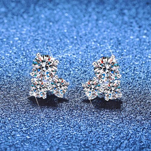 925 sterling silver Stud Earring, med Moissanite (på), platinerade, mode smycken & för kvinna, Säljs av Par