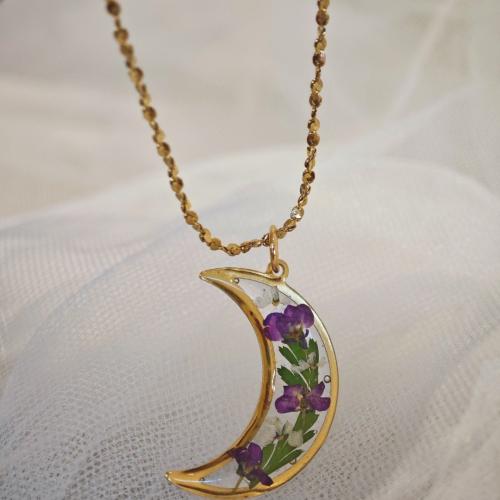 Pressed Dried Flower Jewelry  Stainless Steel with Dried Flower with 5cm extender chain Moon fashion jewelry & for woman & enamel Length Approx 45 cm Sold By PC